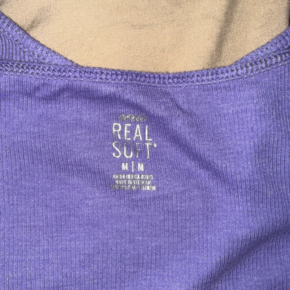 Purple Ribbed Crop Top - Picture 3 of 3